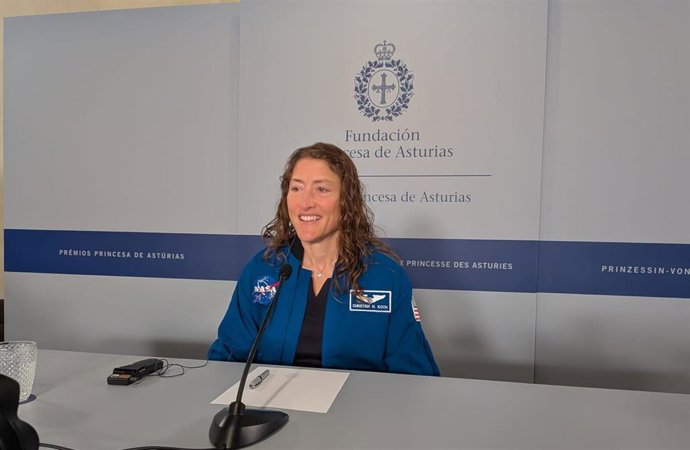 La premio Princesa de Asturias de la Concordia 2026, Christina Koch, en rueda de prensa en el Hotel de la Reconquista.