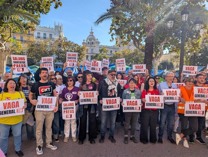 Sindicatos, organizaciones sociales y colectivos del movimiento por la vivienda llaman a la ciudadanía valenciana a secundar la huelga general del 11 de noviembre