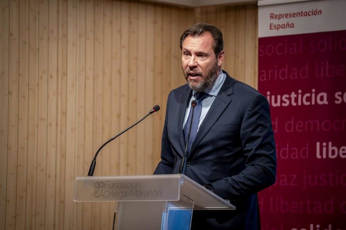 El ministro de Transportes y Movilidad Sostenible, Óscar Puente.