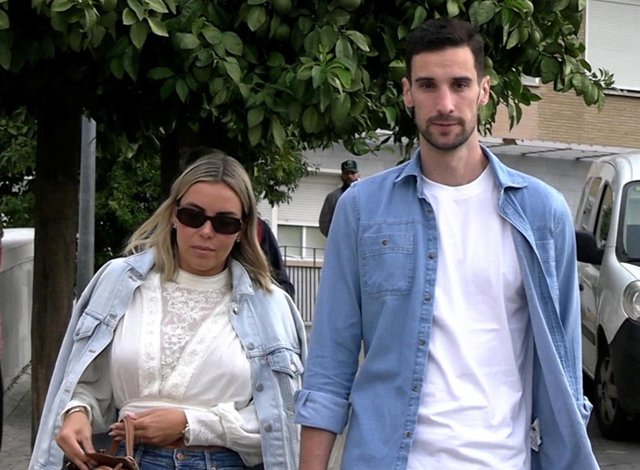 Alba Silva y Sergio Rico