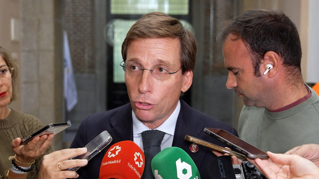 Almeida asegura que no se achantará: "No habrá paz para los violentos"