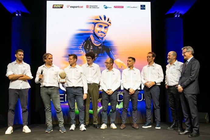 Aural, premiada en el XLIII 'Trofeu Campions amb Valors' por su compromiso con el deporte y la solidaridad.