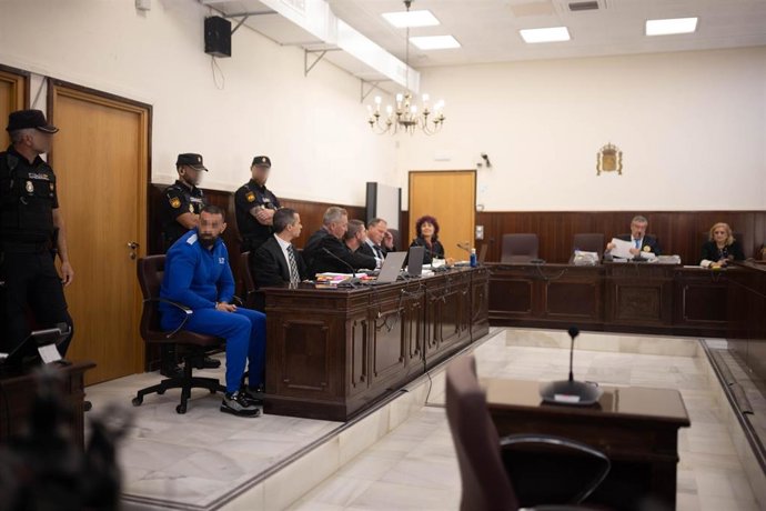 El acusado principal, M.S., durante la segunda sesión del juicio por el asesinato de El Torrejón en Huelva, en 2024.
