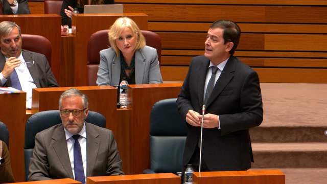 Mañueco responde a Ceña que Soria está en la Estrategia Logística de CyL