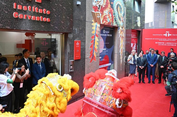 Archivo - Dragones chinos en el acto de inauguración del Instituto Cervantes de Shanghái, a 10 de septiembre de 2024, en Shanghái (China). 