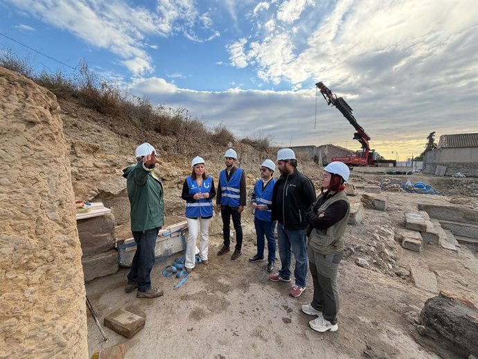 El Museo Arqueológico de Murcia custodiará una inscripción romana hallada en los Baños de Fortuna