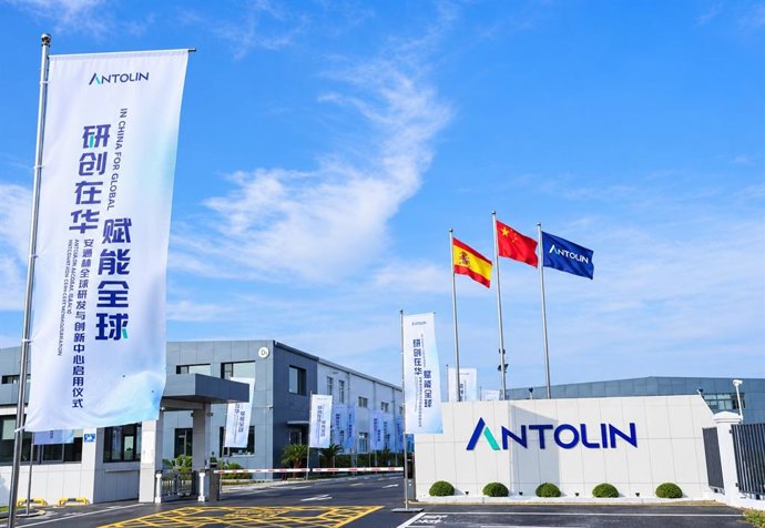 Antolin inaugura su nuevo centro de I+D en China para apoyar la innovación en el sector automovilístico