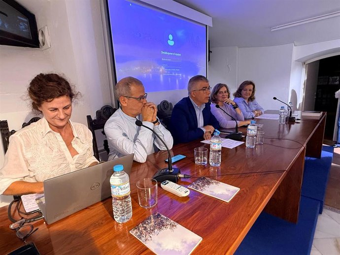 Presentación de la exposición 'Tierra viva'.