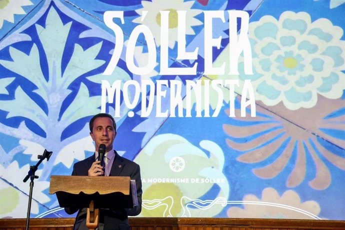 El presidente del Consell de Mallorca, Llorenç Galmés, en la presentación de Sóller Modernista.