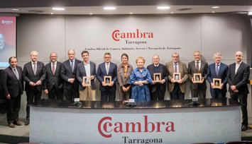 Representantes de empresas y entidades galardonadas en los Premis Cambra de Tarragona 2026