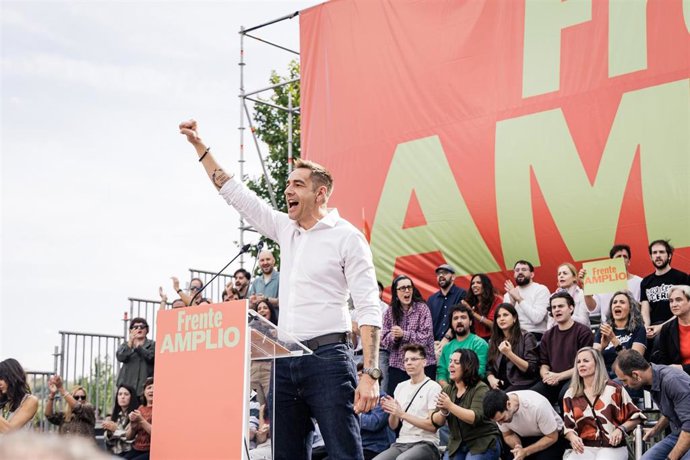 El diputado de Más Madrid en la Asamblea, Emilio Delgado, durante el acto de presentación de su candidatura a las elecciones generales del 29N, en el Auditorio del Parque Lineal del Manzanares, a 17 de octubre de 2026, en Madrid (España). 