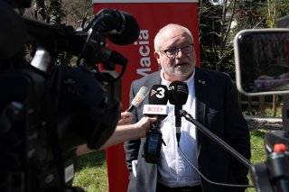 Archivo - Arxivo - L'exconseller de Cultura de la Generalitat, Lluís Puig, atén als mitjans durant la presentació del Centenari del Fets de Prats de Molló i de la Fundació Casa Francesc Macià, a 21 de març de 2026, a Prats de Molló (França). Els fets d