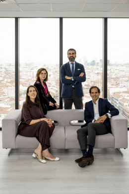 Iñaki Ortega, Alberto Corcóstegui, Isabel Lozano y Miriam Sarralde de Trescom