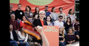 EEUU deniega la entrada a Puerto Rico de Colau, que achaca la decisión a su activismo propalestino