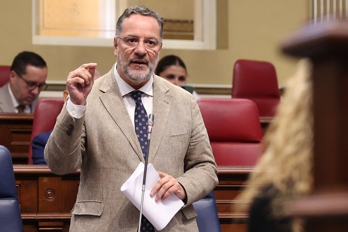 Poli Suárez, consejero de Educación del Gobierno de Canarias