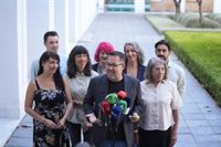 Los diputados de Adelante no asistirán al Pleno del Parlamento el 11N y donarán su salario al Sindicato de Inquilinas