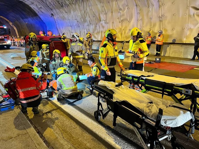 Simulacro en el túnel de Joanet en la C-25