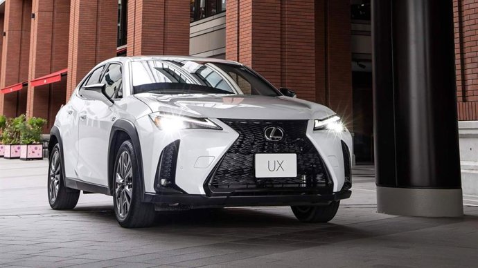 Lexus UX 300h en Madrid: el crossover híbrido pensado para la ciudad
