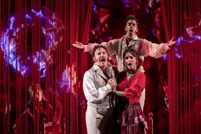 El Teatro Cervantes celebra el Día Mundial de la Ópera con un recital al aire libre