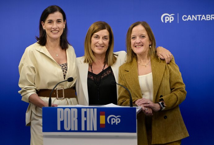Gema Igual, María José Sáenz de Buruaga e Isabel Urrutia