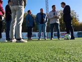 Foto: Renovado el campo de fútbol 11 de Villaverde del Río con una aportación de 300.000 euros de Diputación de Sevilla