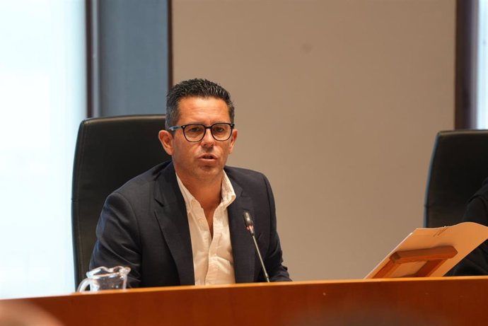El alcalde de Eivissa, Rafa Triguero, en el pleno de Debate del Estado del municipio
