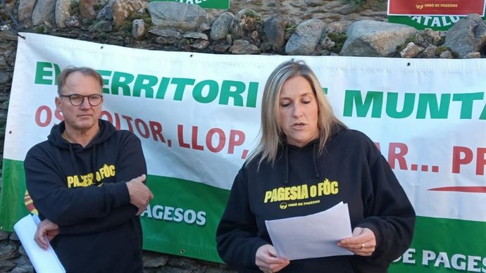 Imagen de la acción de protesta en Llavorsí (Lleida)