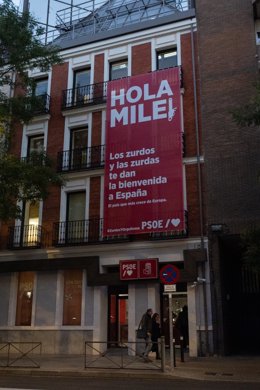 El president Pedro Sánchez i el PSOE donen la "benvinguda" a la visita de Milei a Madrid reivindicant el seu orgull per ser "esquerrans"