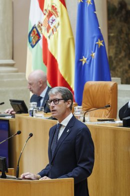 Archivo - El presidente de La Rioja, Gonzalo Capellán, durante la celebración del Debate sobre la Política General del Gobierno de La Rioja, a 1 de septiembre de 2026, en Logroño, La Rioja (España). El debate evalúa el estado de la región, donde el presid