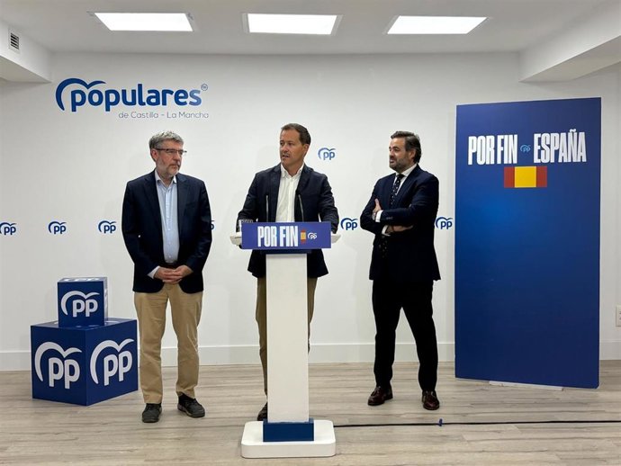 El alcalde de Toledo y candidato del PP al Congreso de los Diputados en la provincia, Carlos Velázquez