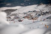 Foto: Empresarios de Sierra Nevada, preocupados por la dificultad en el acceso al alojamiento para los trabajadores