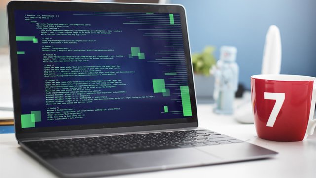 Archivo - Programación PHP en un ordenador.