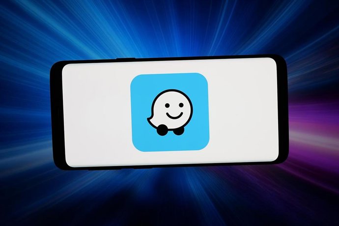 Archivo - Imagen archivo del logo de la aplicación de Waze. 