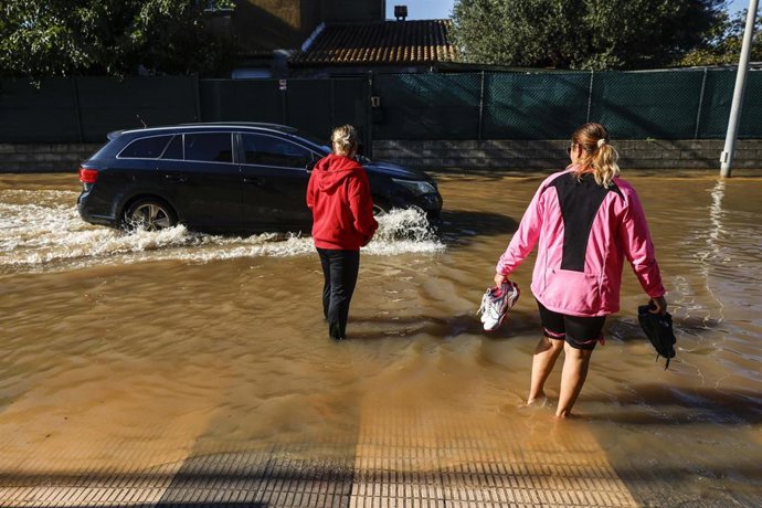 Zonas anegadas por el agua a causa de la dana Adam, a 20 de octubre de 2026, en Oliva, Valencia, Comunidad Valenciana (España). 