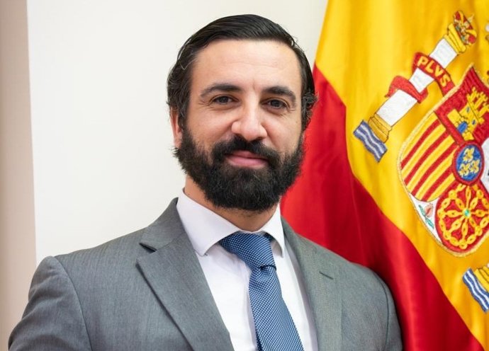 Jacobo González-Robatto vuelve a encabezar la lista de Vox en Granada al Congreso de los Diputados para las próximas elecciones generales del 29 de noviembre.
