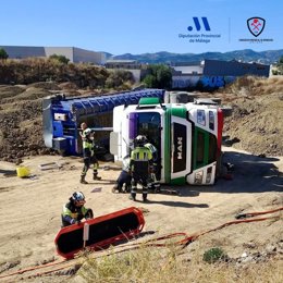 Rescate del hombre de 58 años accidentado en Vélez-Málaga.