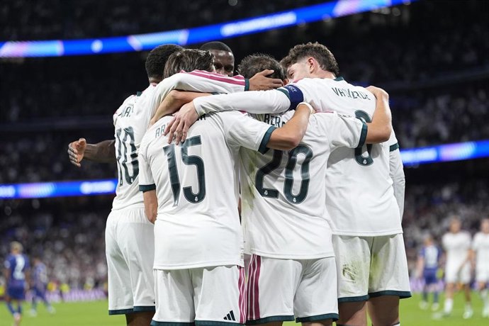 Los jugadores del Real Madrid CF celebran un gol en Champions. 