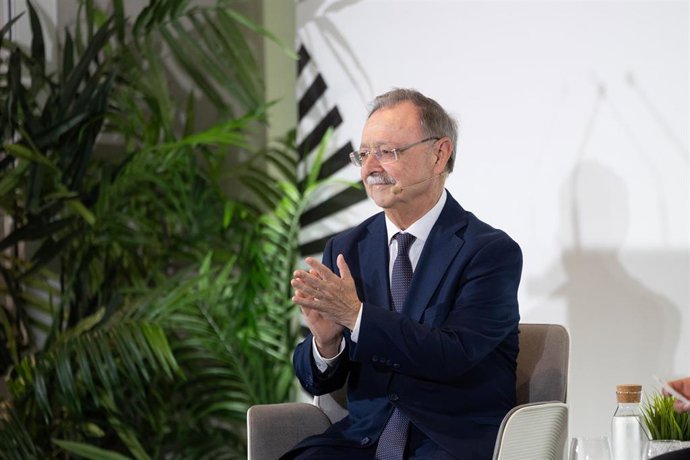 El presidente de Ceuta, Juan Jesús Vivas, durante el Foro ABC, a 21 de octubre de 2026, en Madrid (España). 
