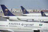 Foto: Aumentan a dos los muertos por el ataque contra el aeropuerto de Dammam, en el este de Arabia Saudí