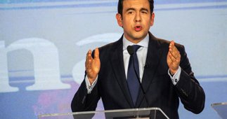 Política