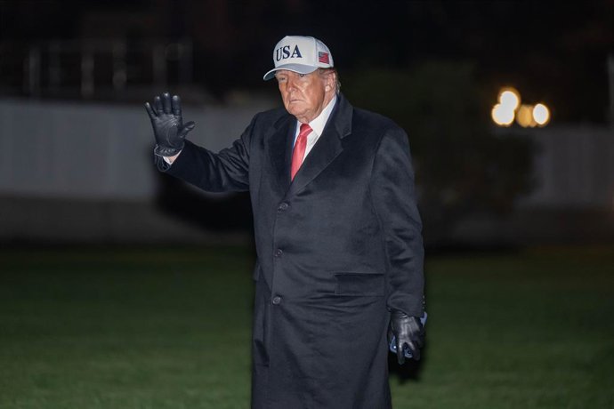 October 20, 2026, Washington, District Of Columbia, United States: President DONALD TRUMP walks into the White House after arriving aboard Marine One following a campaign rally in Greenville, North Carolina.