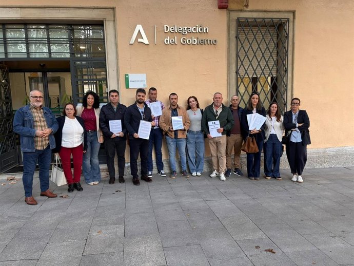 Registro de la memoria y de las firmas para trasladarlas al Defensor del Pueblo Andaluz