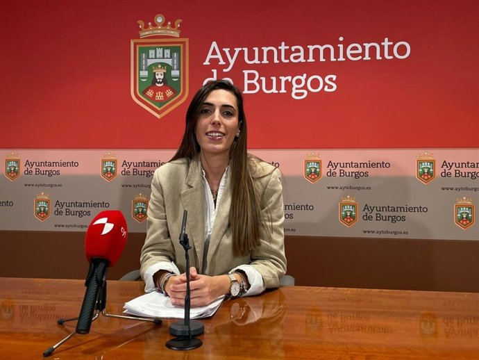 Balllesteros durante la rueda de prensa.