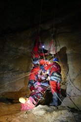 Foto: Unos 60 especialistas participarán este domingo en un simulacro de rescate en una cueva del Asón