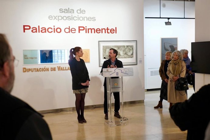 Un momento de la inauguración de la muestra.