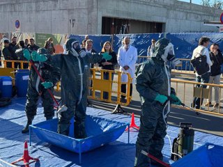 Ejercicio conjunto de intervención y atención a múltiples víctimas ante posibles emergencias de naturaleza nuclear, radiológica, biológica o química (NBQR) en el Hospital Juan Ramón Jiménez de Huelva.