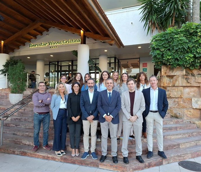 Un total de 11 centros educativos de Mallorca incorporan un programa para conocer y conservar el medio marino