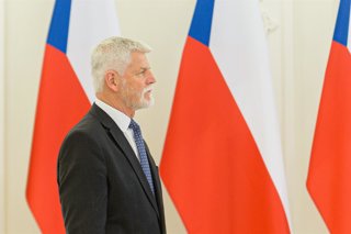 Archivo - March 12, 2026, Vilnius, Lithuania: President of the Czech Republic Petr Pavel attends a joint press conference with Lithuania's President Gitanas Nauseda (not in view) at the Presidential palace. President of Czech Republic, Petr Pavel and Firs