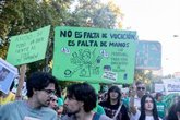 Foto: Padres y familias del alumnado madrileño trasladan su apoyo a la huelga educativa: "Su lucha es nuestra lucha"