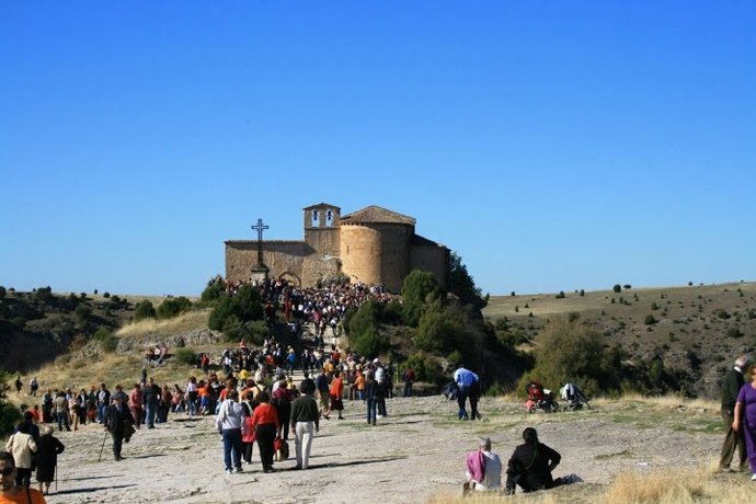 Romería en la ermita de San Frutos.